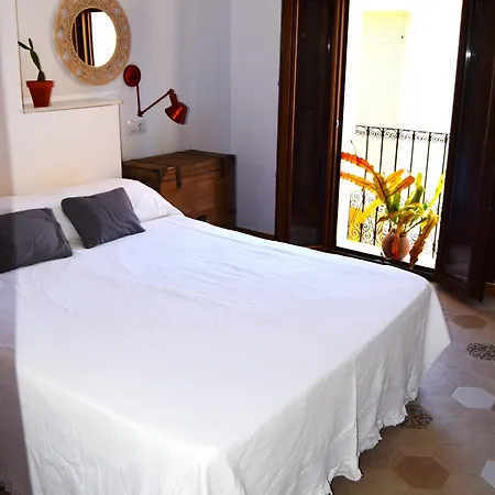 Casa Trinquet * دينايا